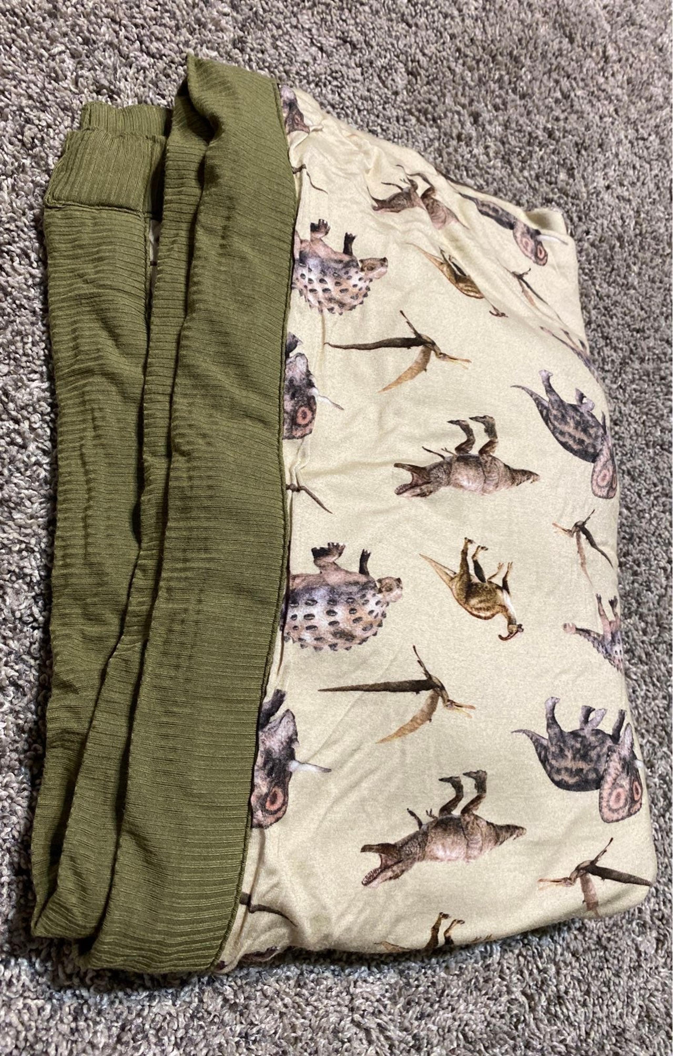 Posh peanut vintage dino luxe patoo
