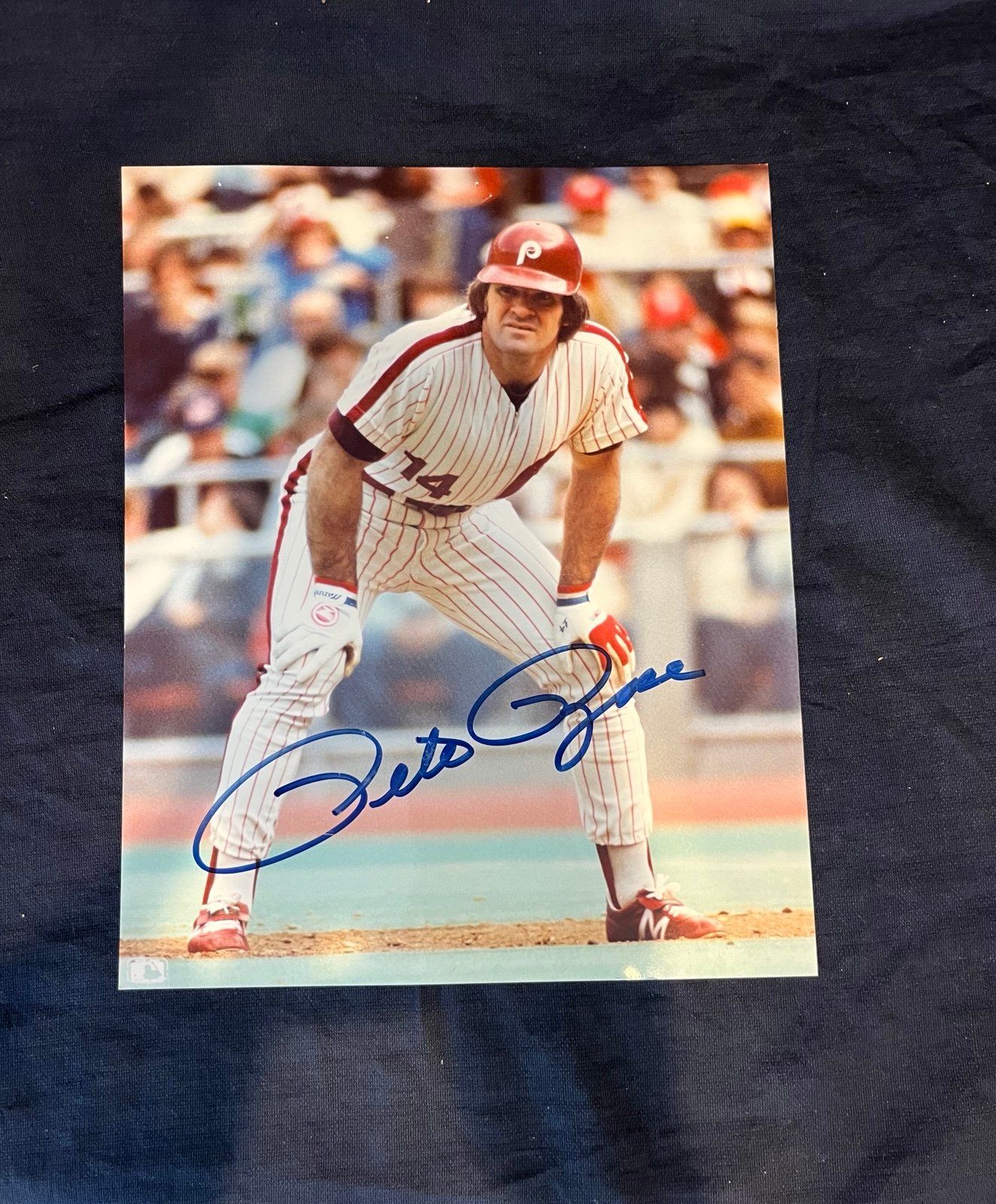 PETE ROSE AUTOGRAPHED SIGNED PHOTO Philadelphia Phillies