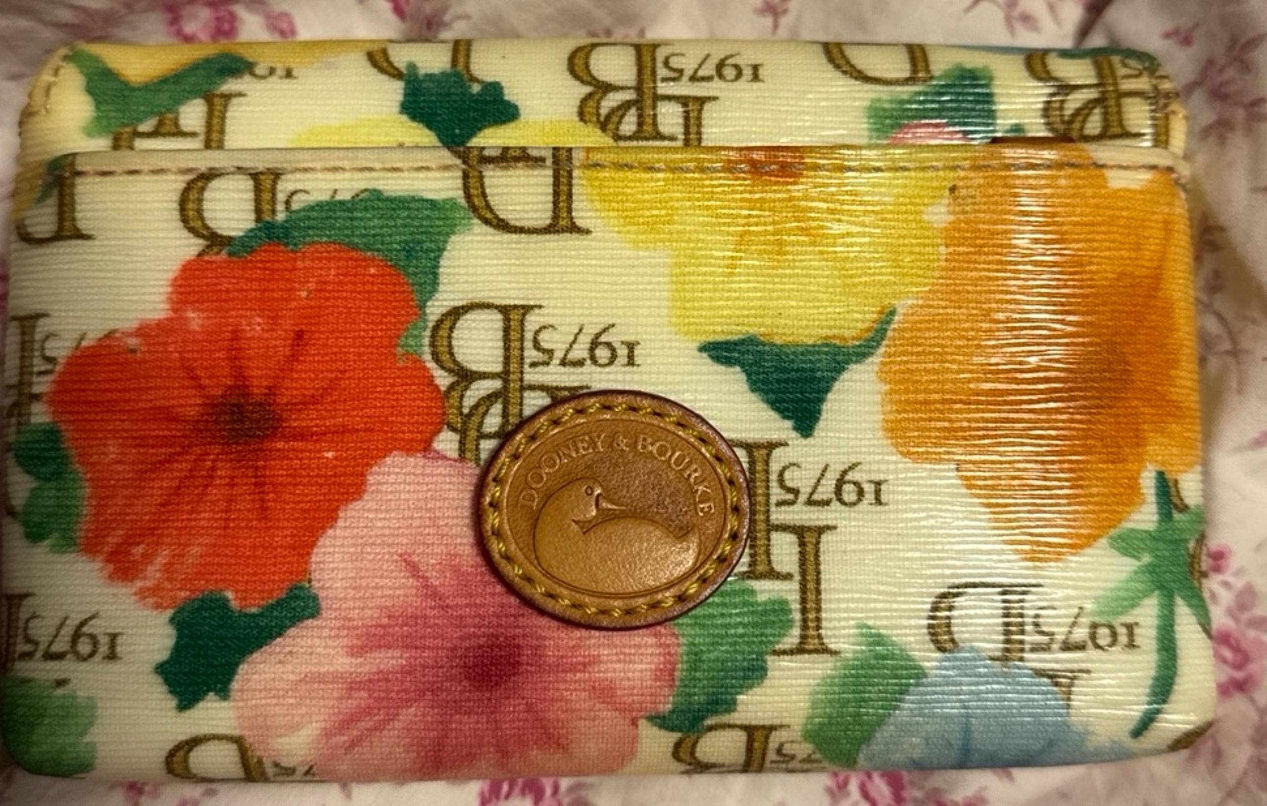 Wallet women's janine 1975 DB75 Small Leather Floral Vintage - Dooney & Bourke