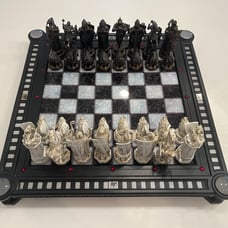Rare Harry Potter The Final Challenge Chess Set