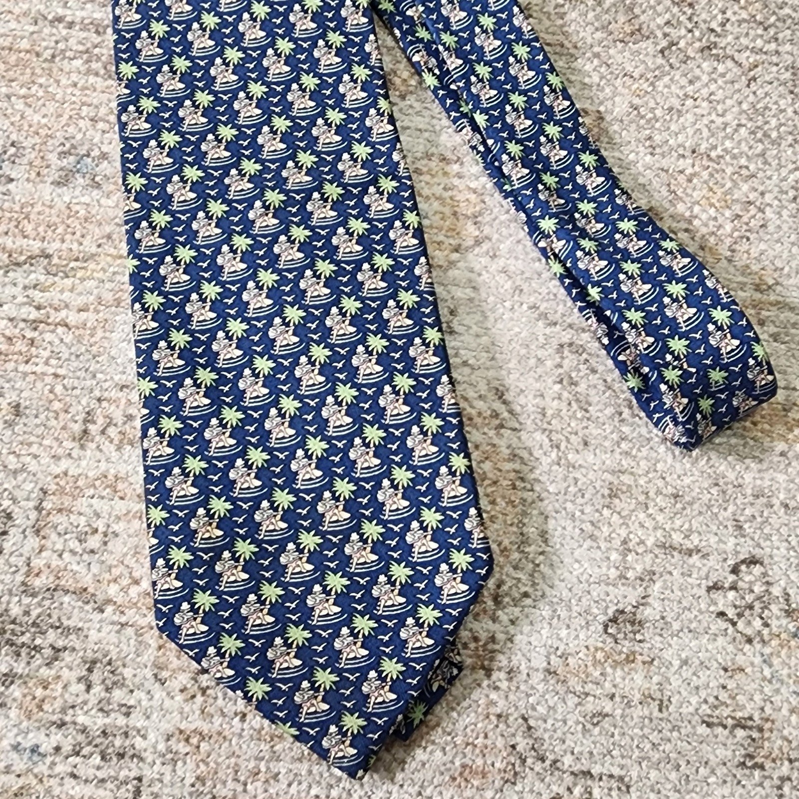 Vineyard Vines Martha's Vineyard Silk Neck Tie Man Guitar Beach Palm Trees Prep
