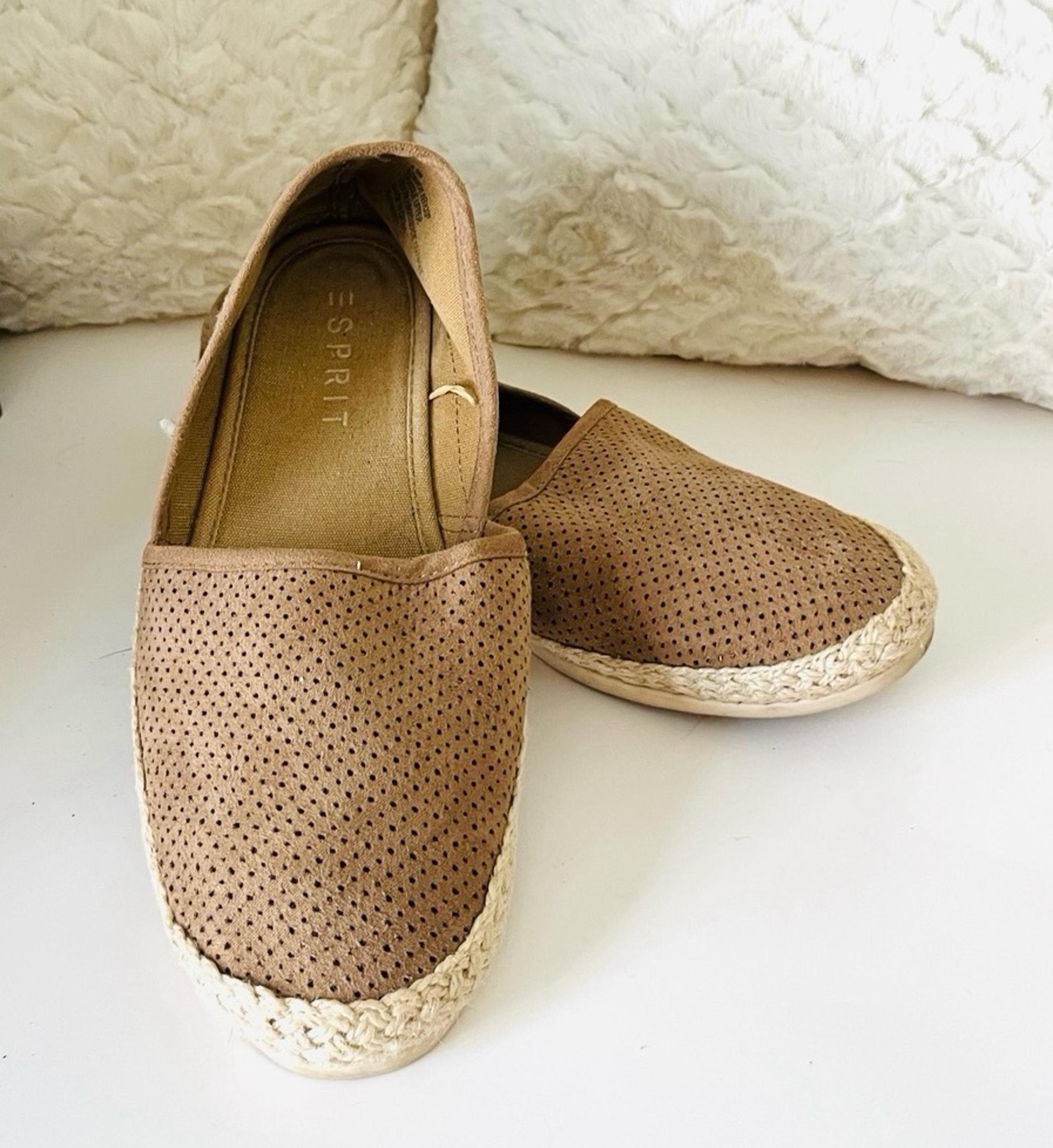 ESPRIT Edine Perforated Suede Espadrille Slip-On Flats Loafers Tan Womens 8.5