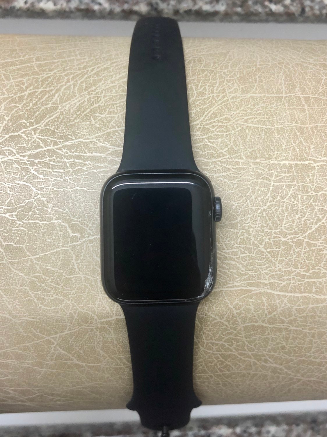 Apple Watch Series 5 40 mm Aluminum Spac