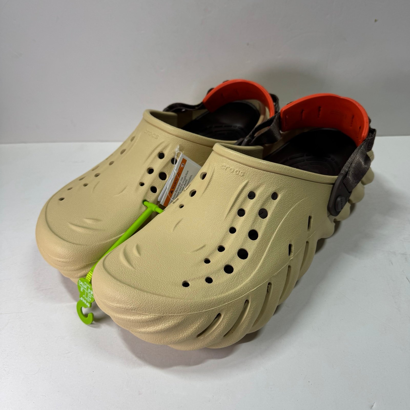 Crocs Echo Clog Sesame Tan Adult Mens Size 12 207937-0HX BRAND NEW