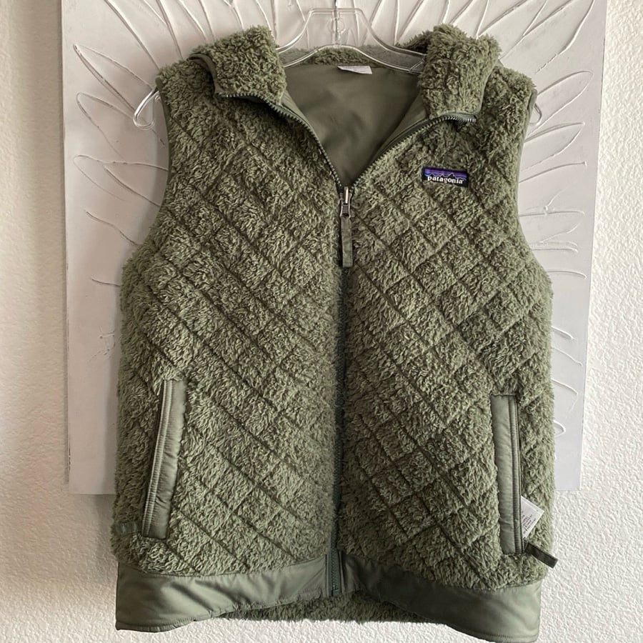 Patagonia Reversible hooded vest size M