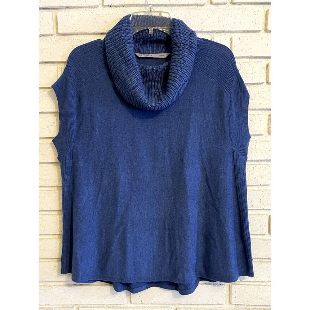Athleta Women's Extra Small Oversized Sleeveless Soft Cowl Neck Sweater Blue