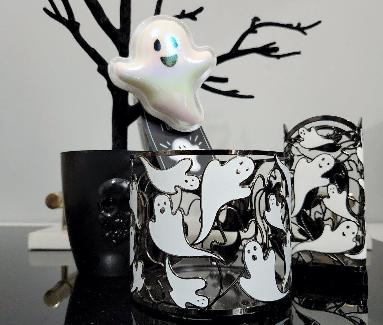 Halloween Glow In dark dancing Ghost Candle & Soap Holder + Wallflower plug 3pc