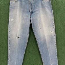 VTG 90’s Levi’s 560 Loose Fit Tapered Leg Distressed Jeans Men’s 45x31 USA Made