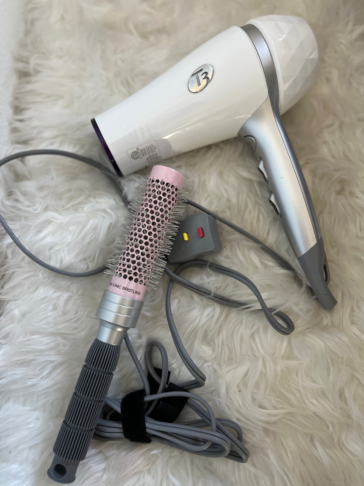 T3 Hairdryer with matching comb
