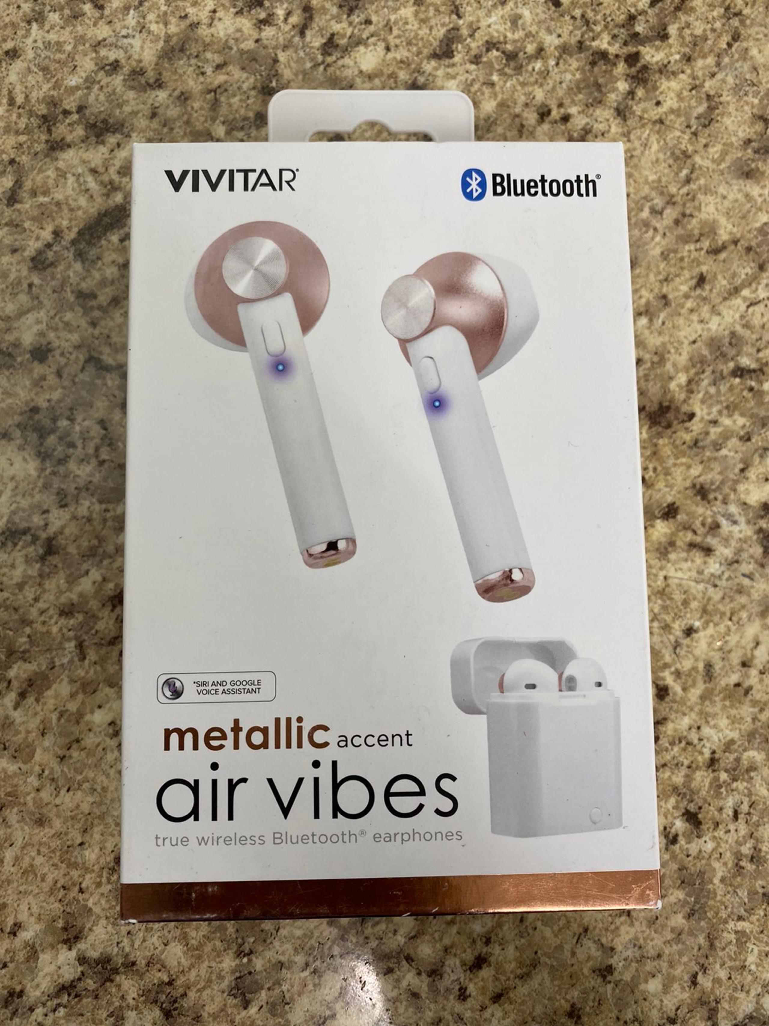 wireless earbuds