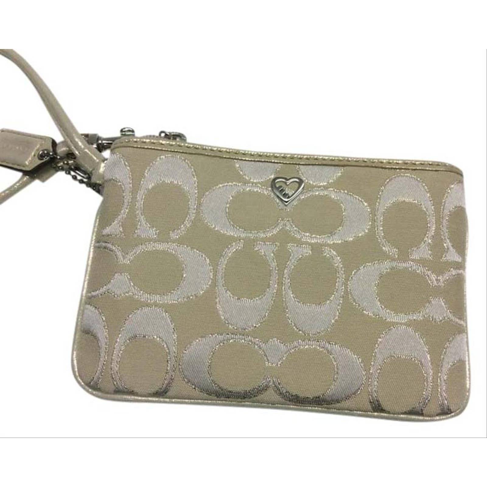 Coach Poppy Sig. Lurex Sateen Wristlet