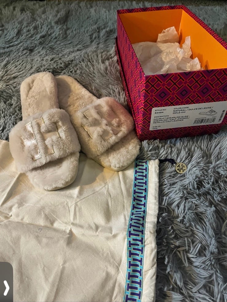 Tory Burch Double T Shearling slides