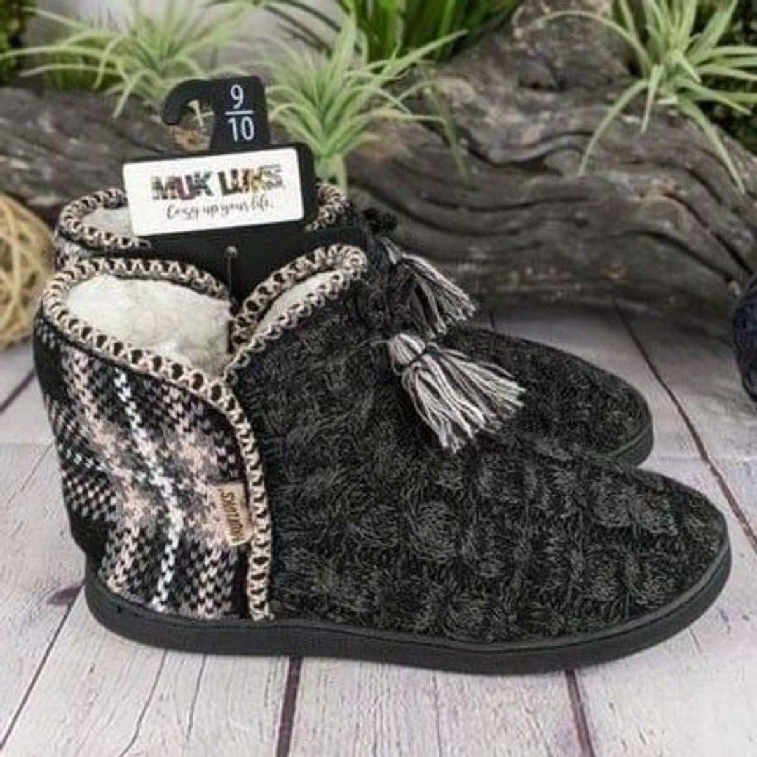 NWT MUK LUKS® Amira Booties Slippers - Size 9/10