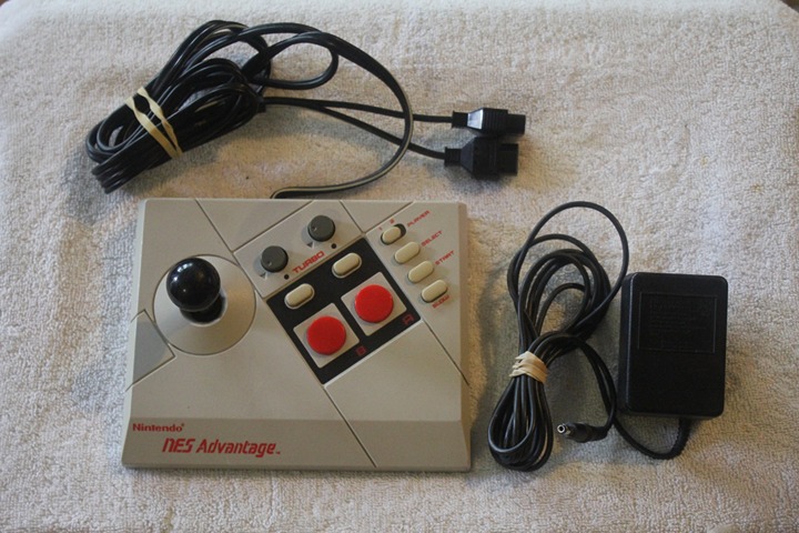 NES Advantage Nintendo NES-026 with Controller & 3x RF Switch 23nov #1