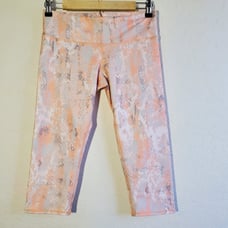 Alo Yoga Tropical Peach Python Capris