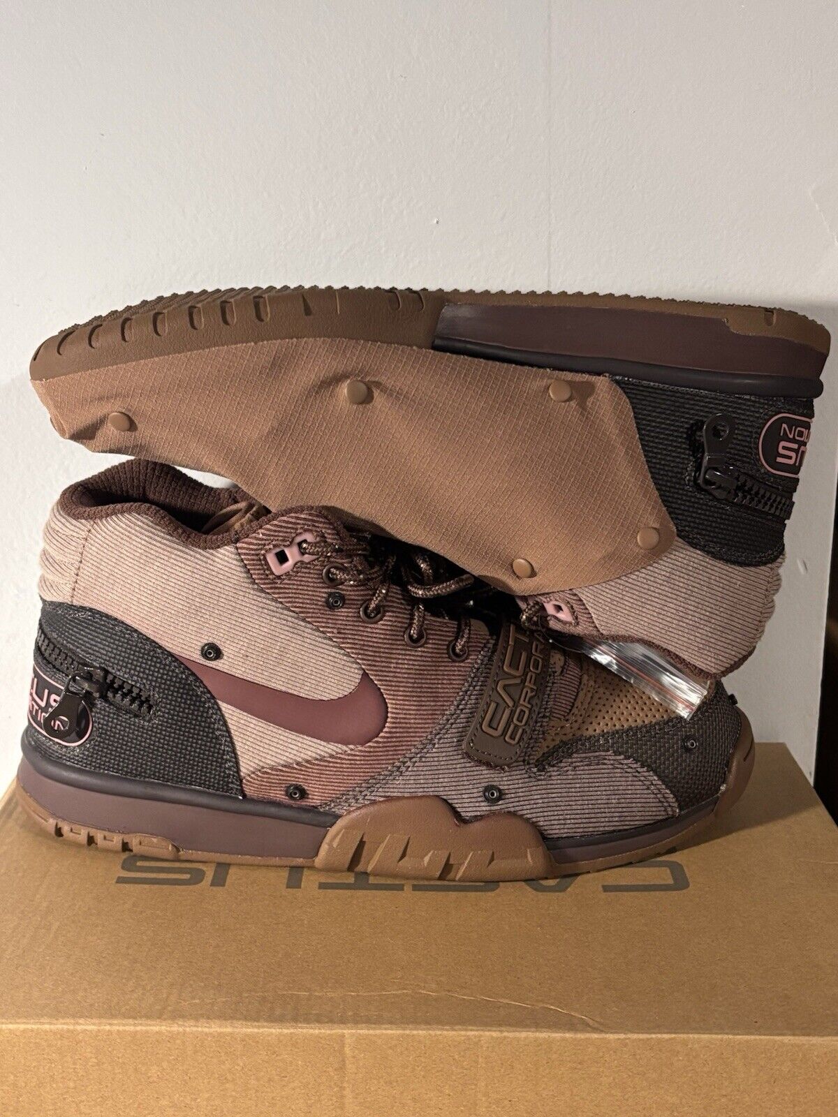 Nike Air Trainer 1 SP x Travis Scott Wheat Size 9 Men's/ 10.5 Women's DR7515-200