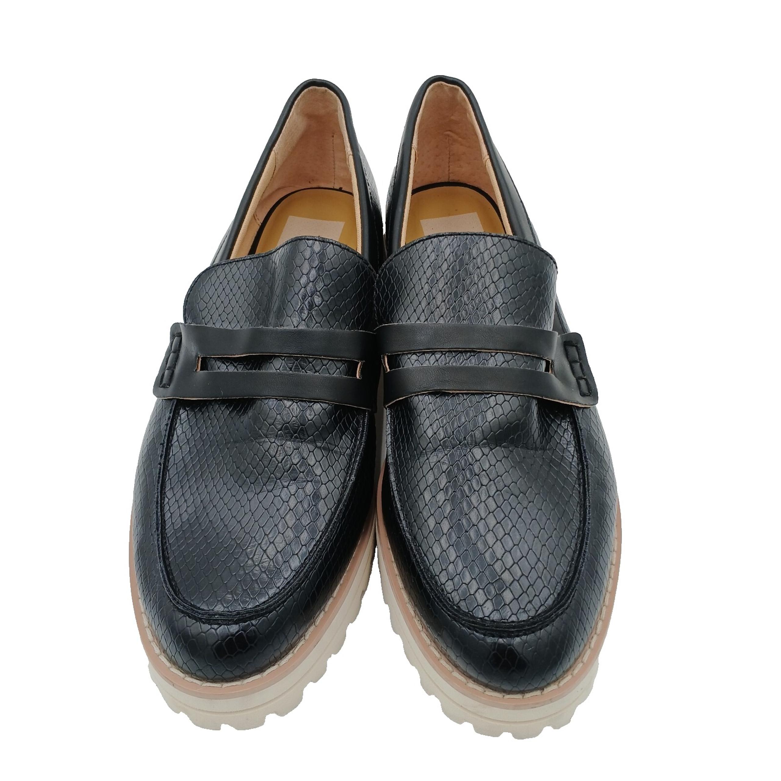DOLCE VITA Women's 10M Black Chunky Penny Loafers Snake Pattern Slip On