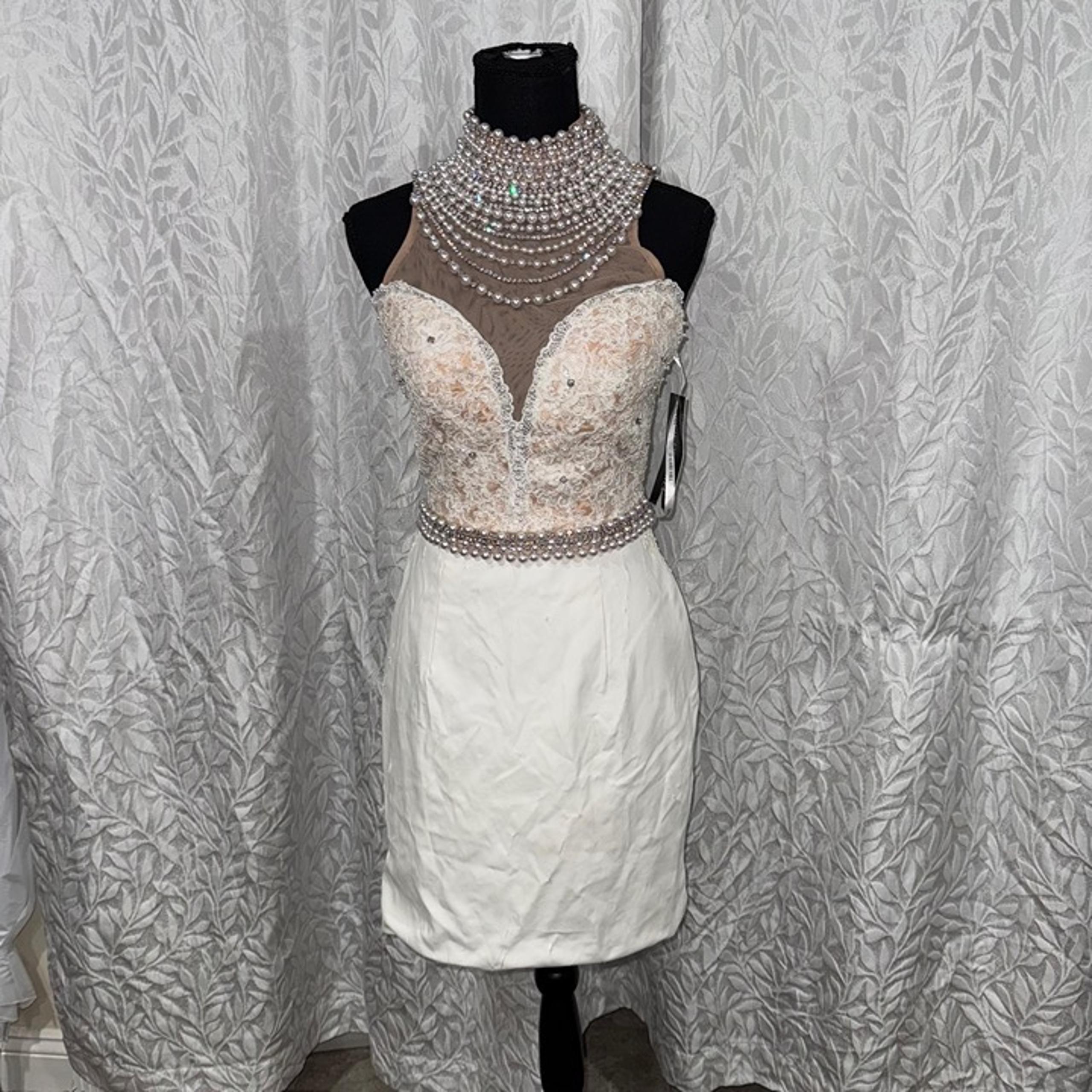 short ivory mini sherri hill diamonds and rhinestones with lace size 4 dress