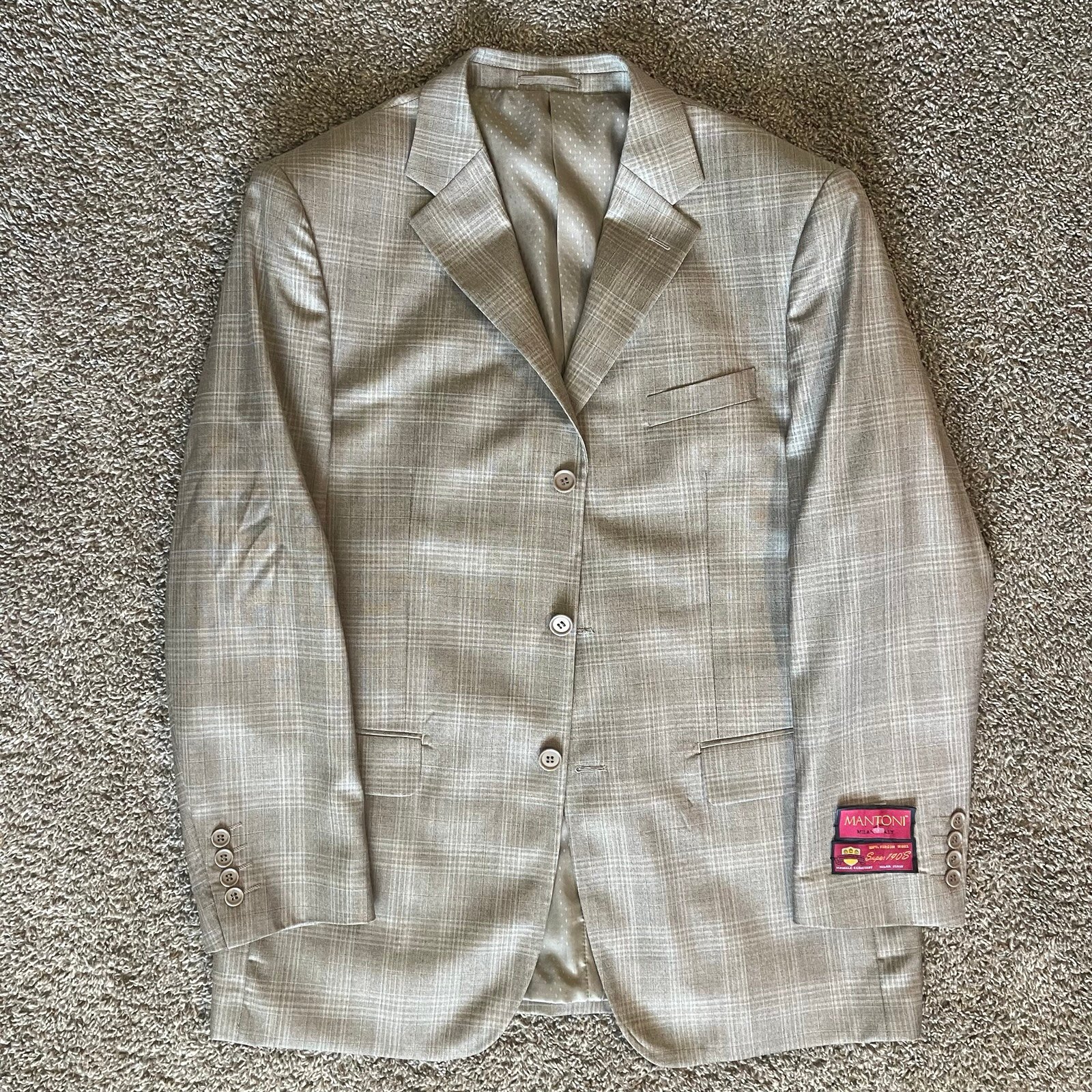 Mantoni 100% Virgin Wool Super 140s Jacket Coat Blazer 44R Crème Tan Brown BNWT