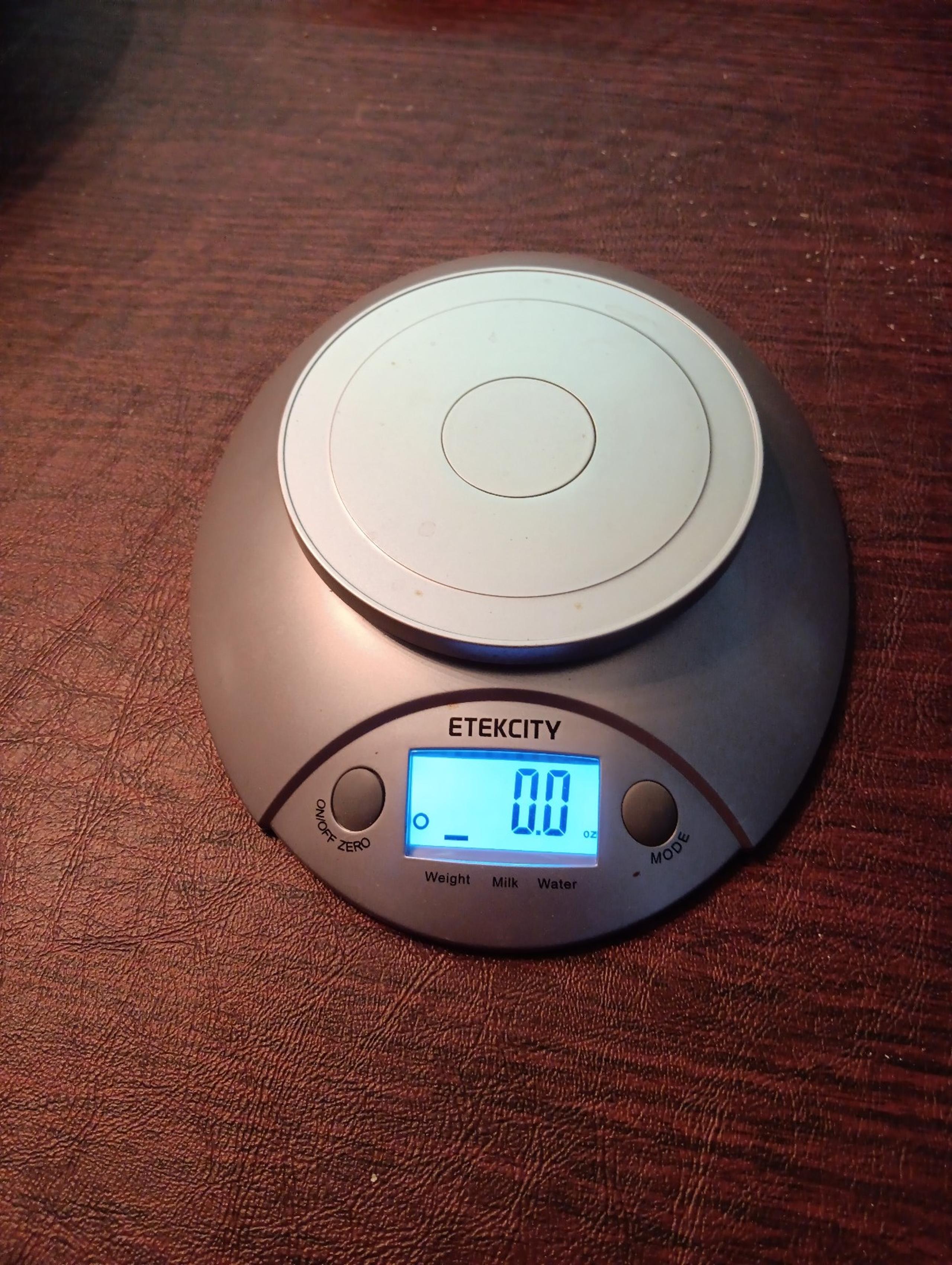 Digital food scale