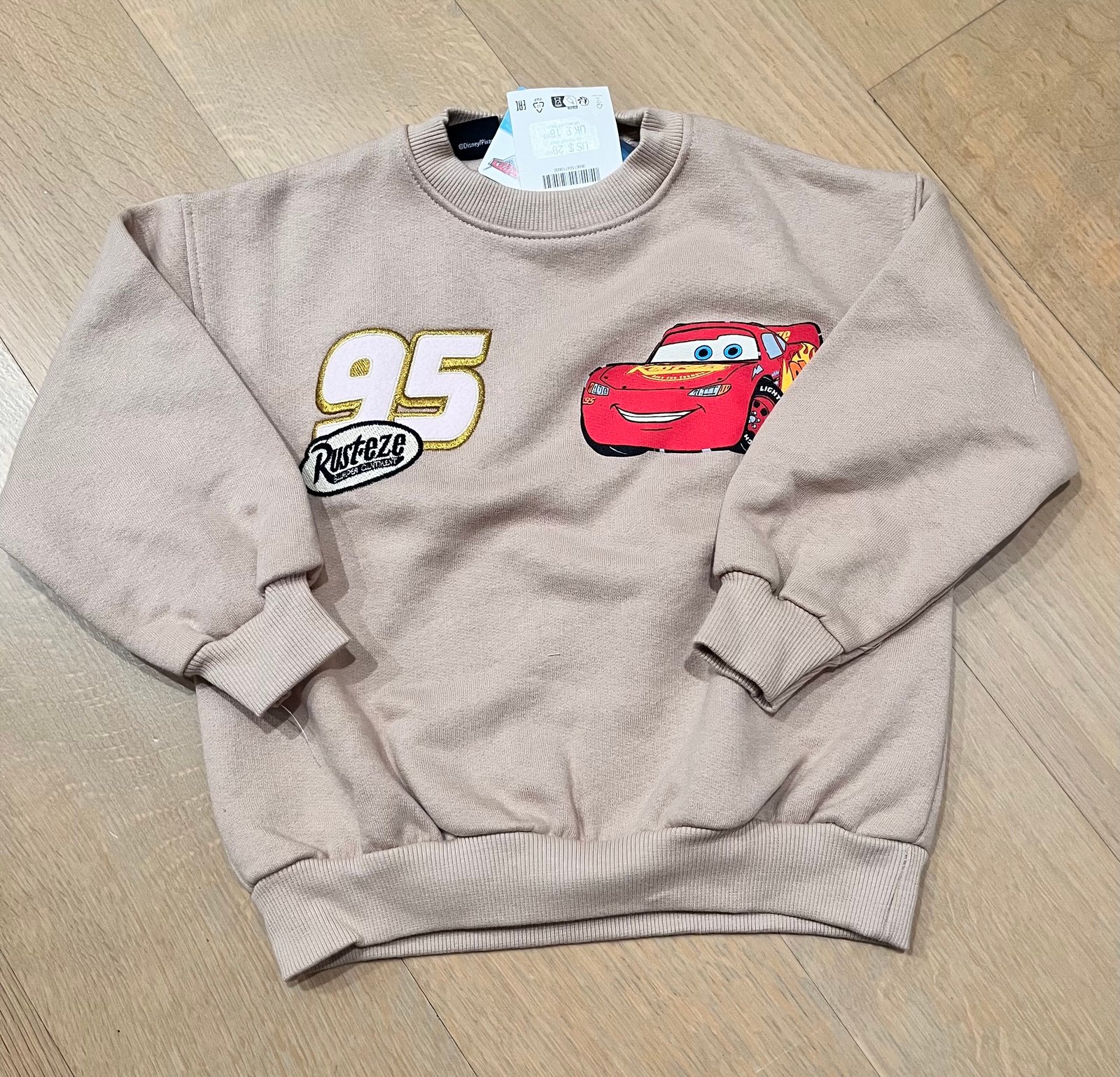 Zara McQueen sweatshirt, 6y