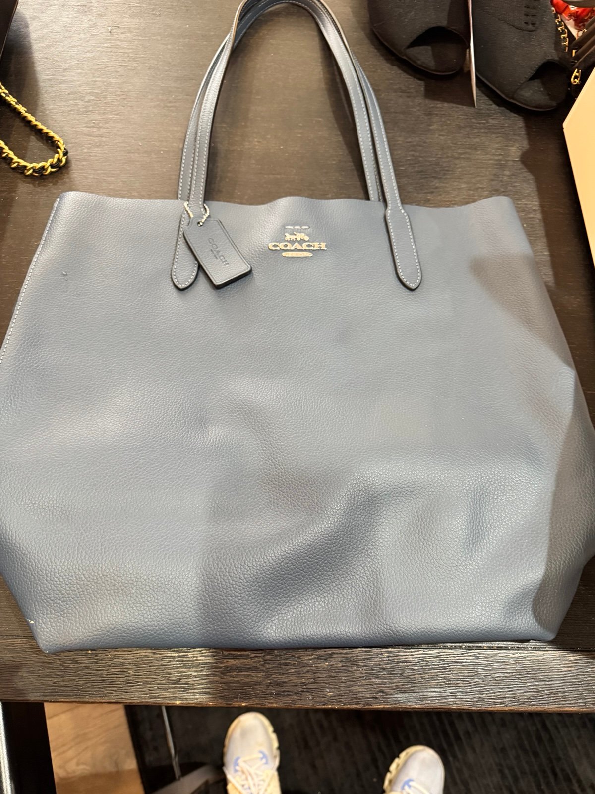 Coach. Large tote.