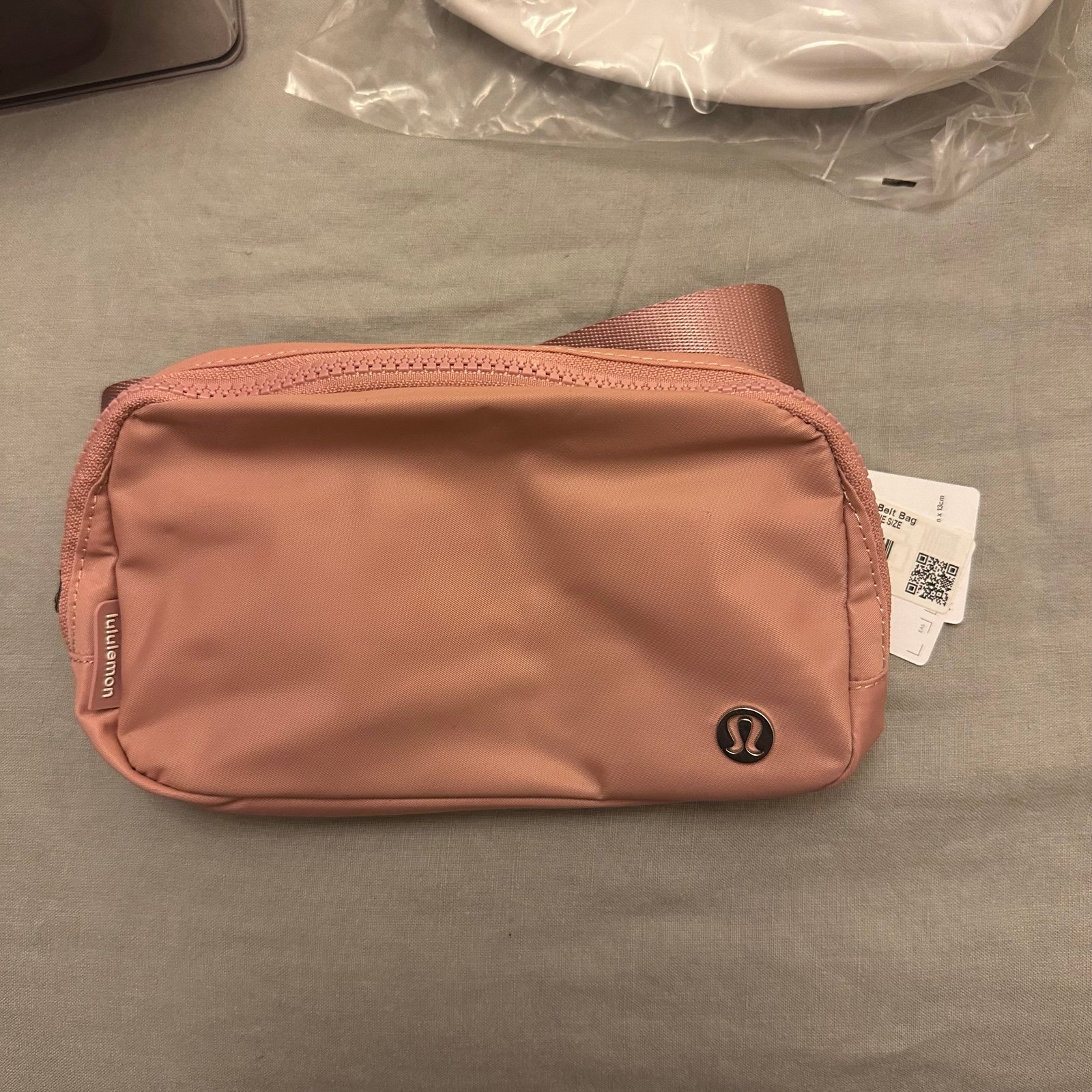 Nwt Pink pastel lululemon belt bag
