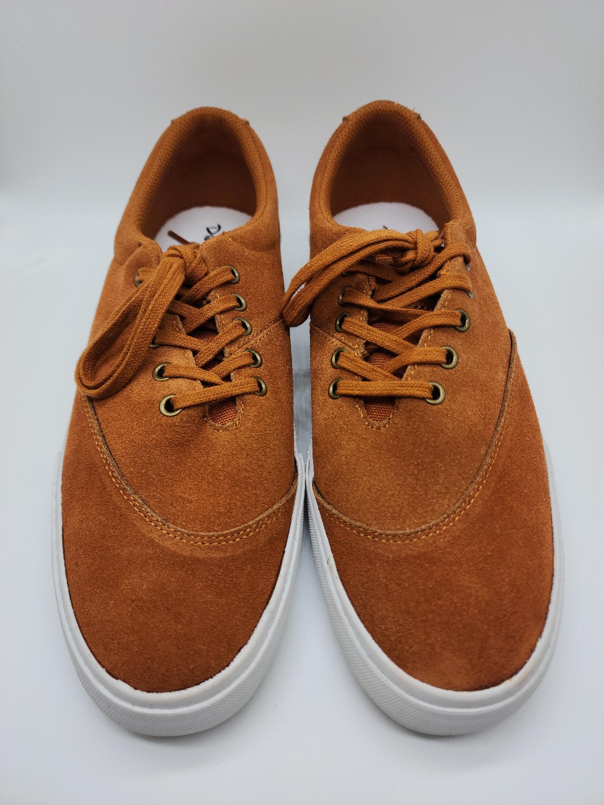 Diamond supply co. Size 8 shoes brown