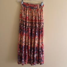 Tiered mid- calve flowy skirt. Size small. NWOT