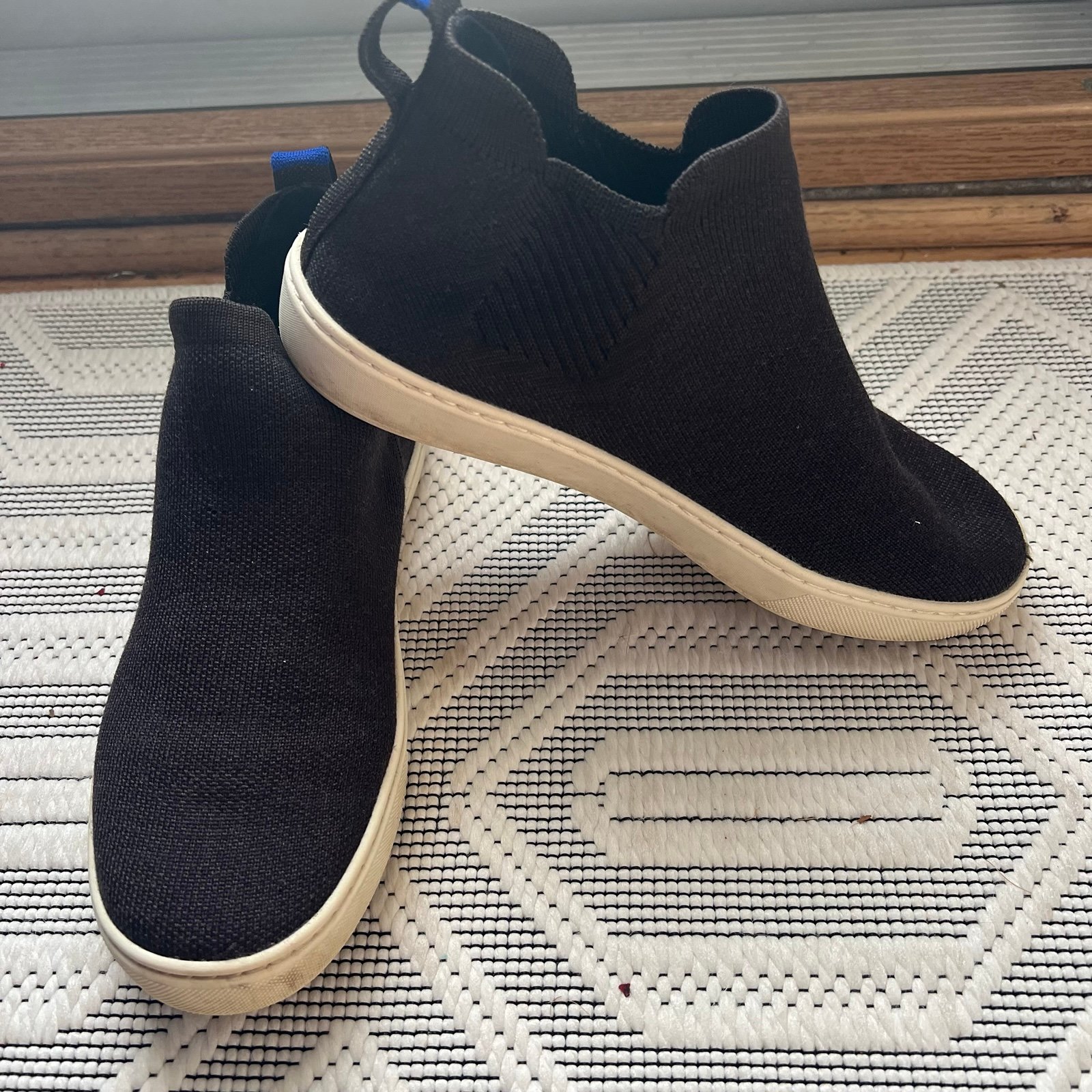 Rothys Womens The Chelsea Boots Black Knit Sneaker Shoes Pull On Bootie Flat 7