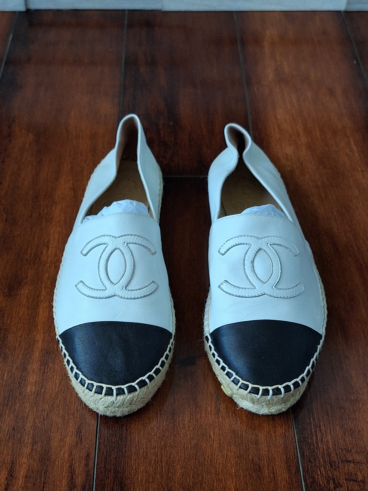 Chanel White and Black Espadrilles Size EU 39 US 8.5