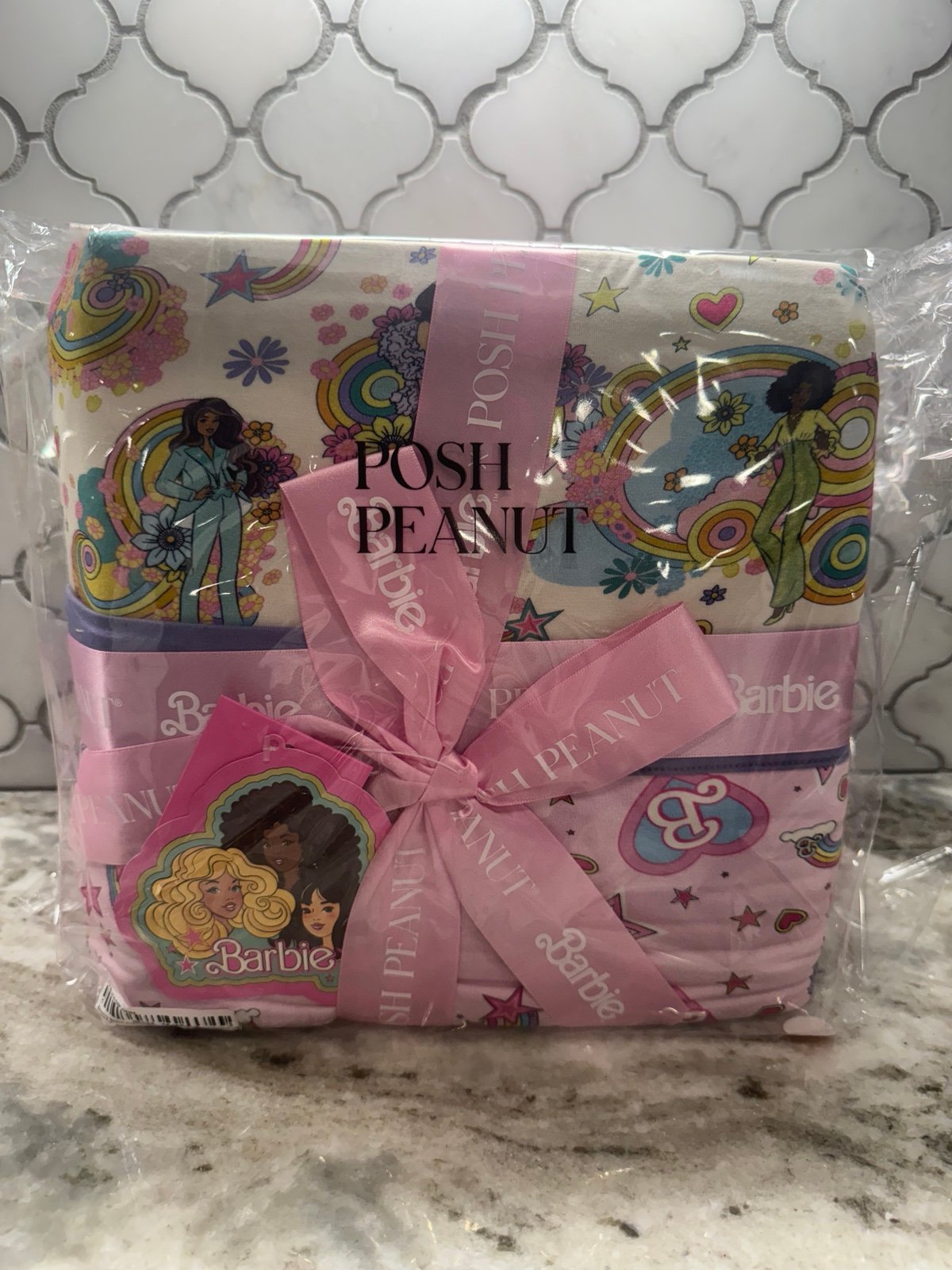 Posh Peanut Barbie Groovy Barbie and Friends , Grand Luxe Patoo