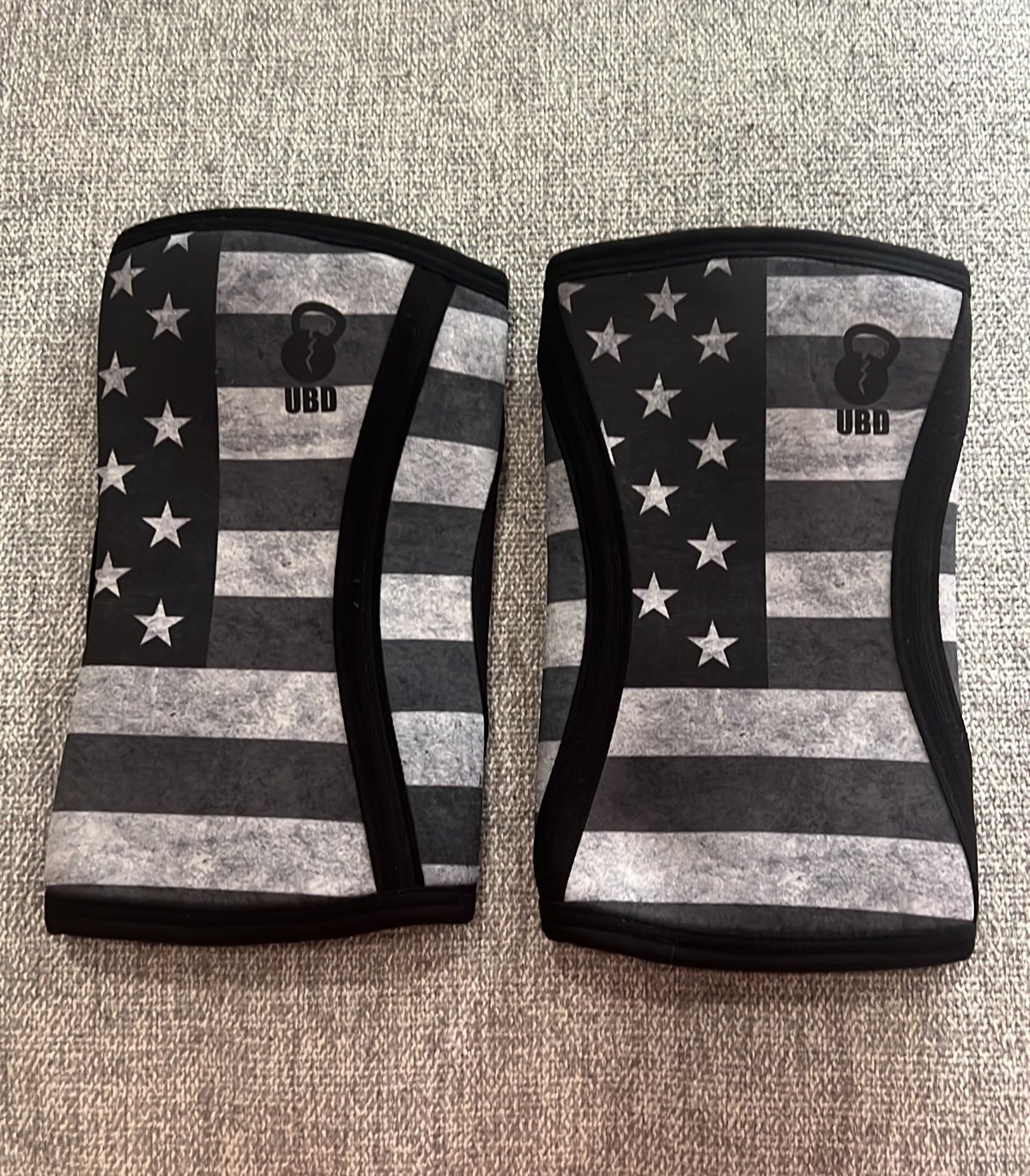 UBD lifting knee sleeves XS