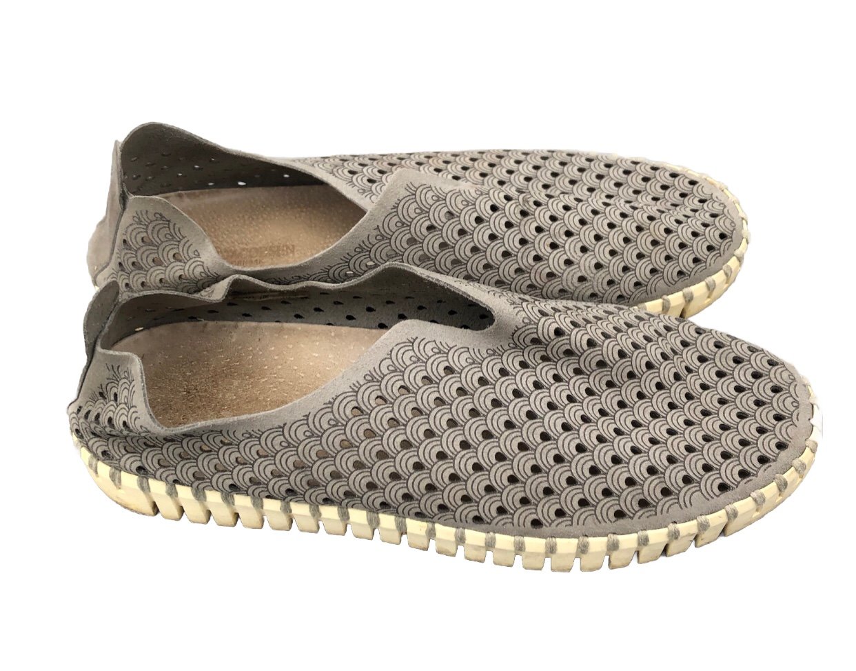 Ilse Jacobsen Tulip Womens Grey Leather Slip On Shoes. Size 42.