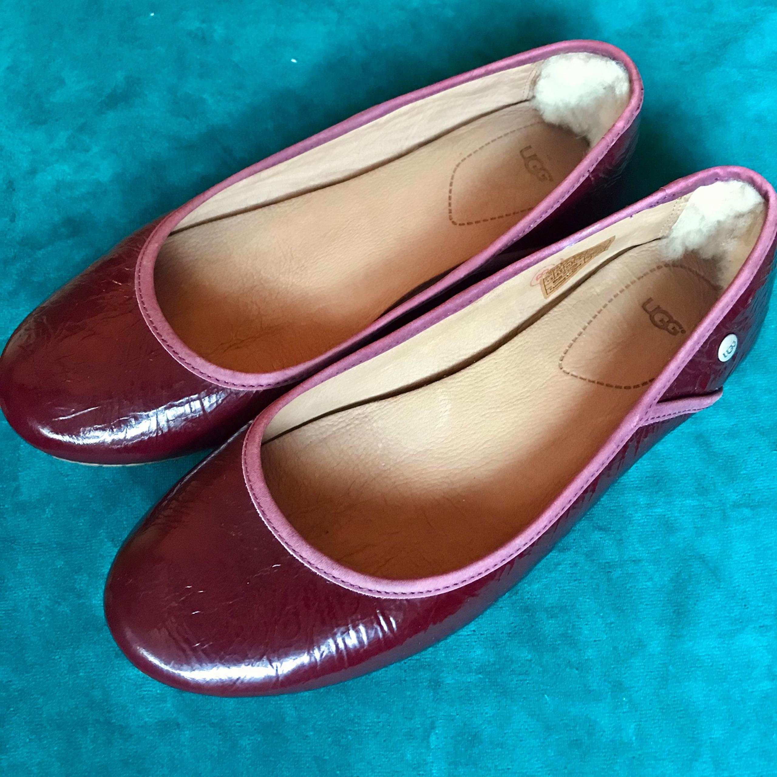 UGG - patent leather ballet flats
