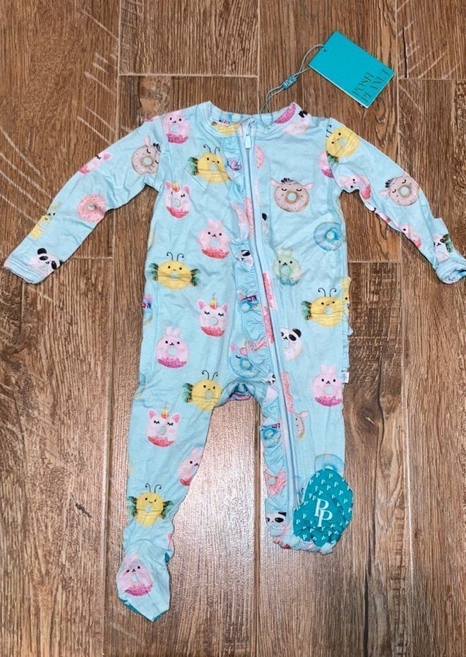 New Posh Peanut Baby Girl's Donuts Ruffled Footie-0/3M