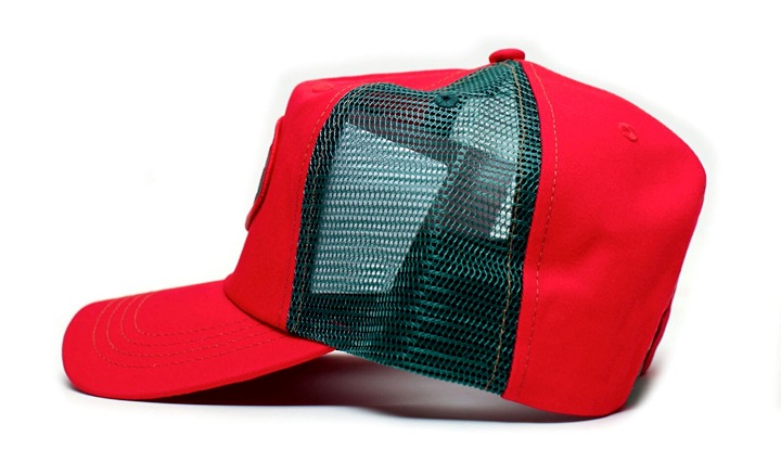 Y2K 2000s Designer Authentic Vintage Von Dutch Red/Green