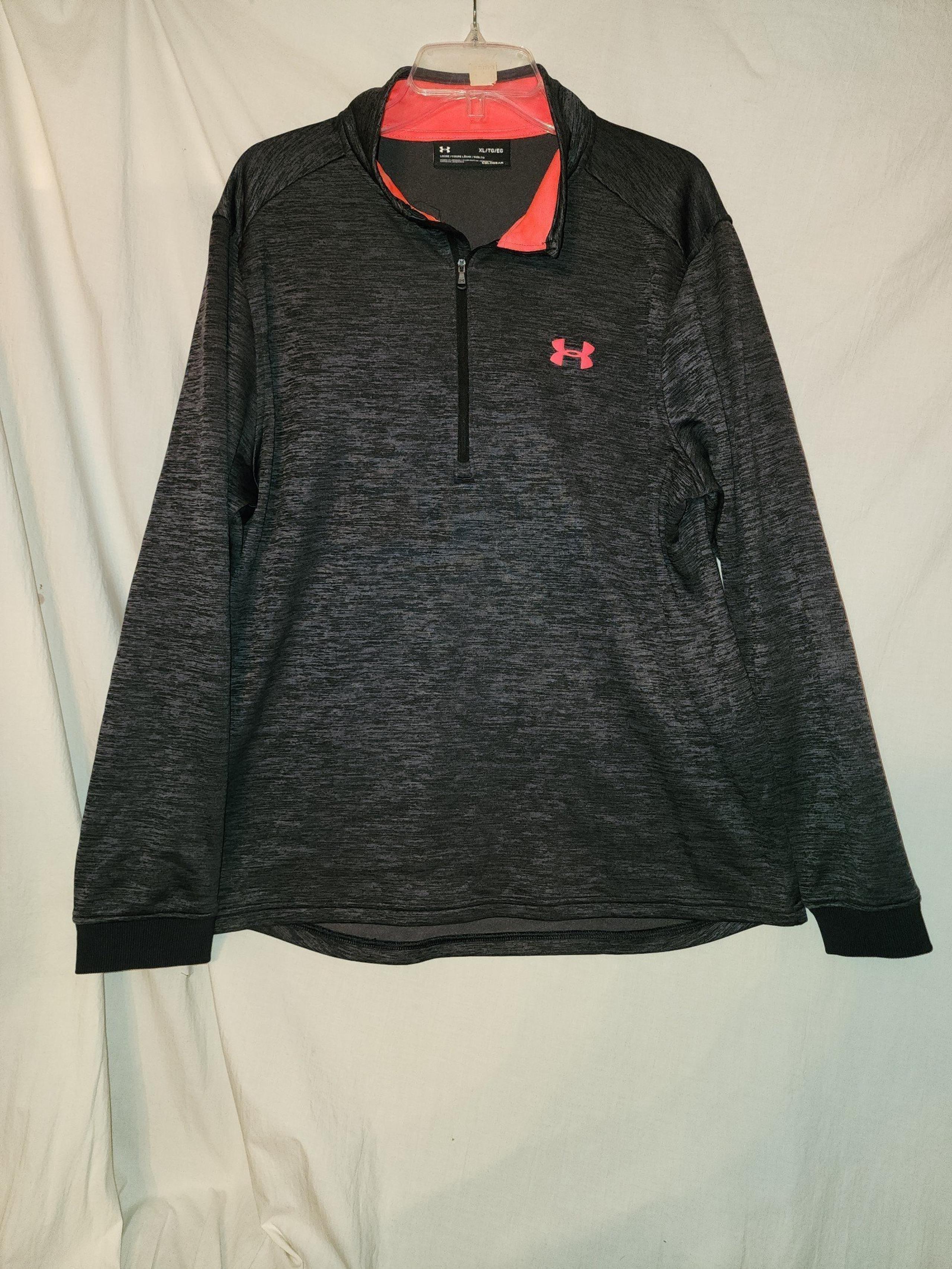 Under Armour womens size xlarge grey 1/4 zip top