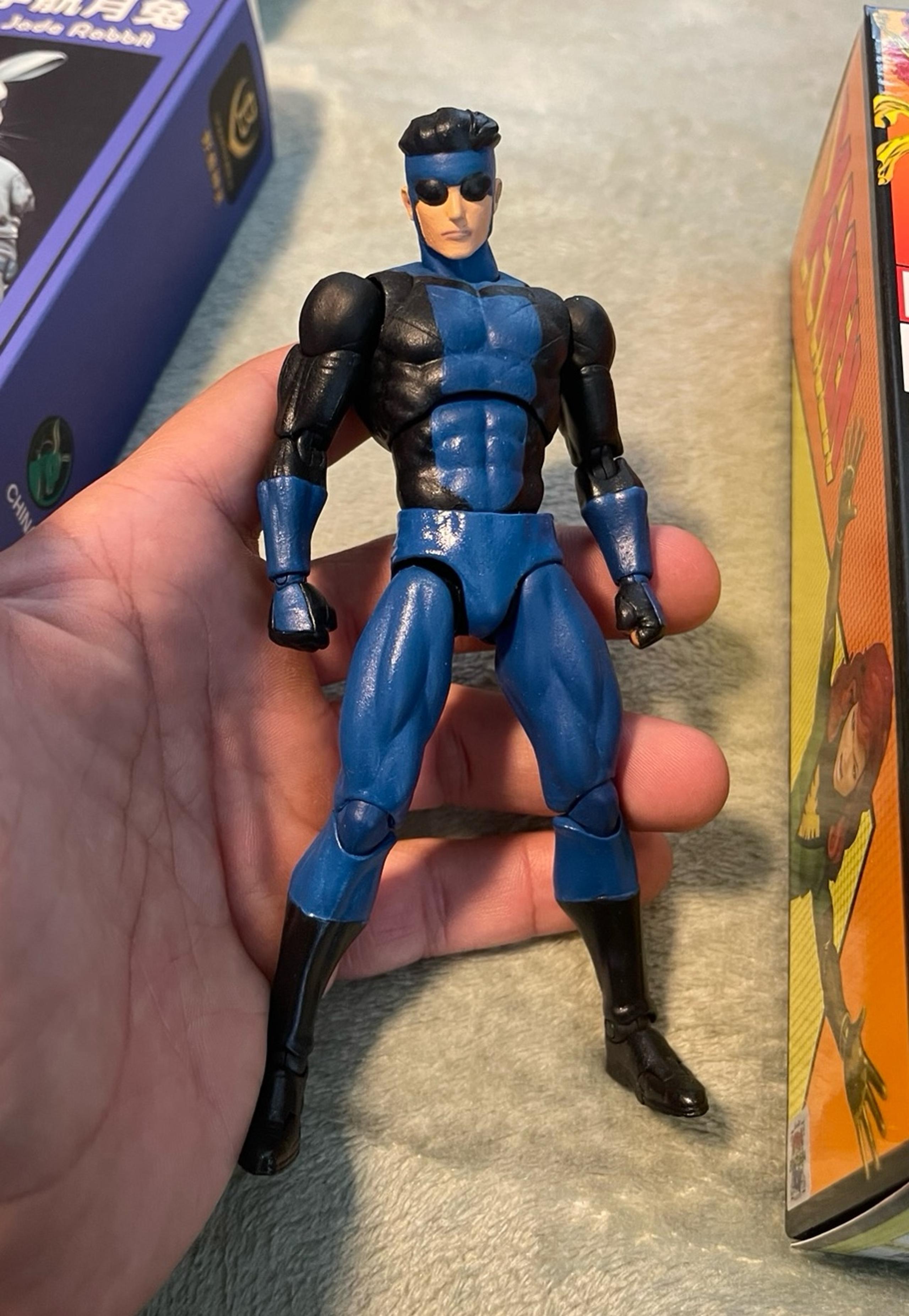 Custom Mafex Invincible
