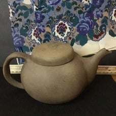 Vintage Victorian teapot infuser By Medova Tea Chip missing out of lid