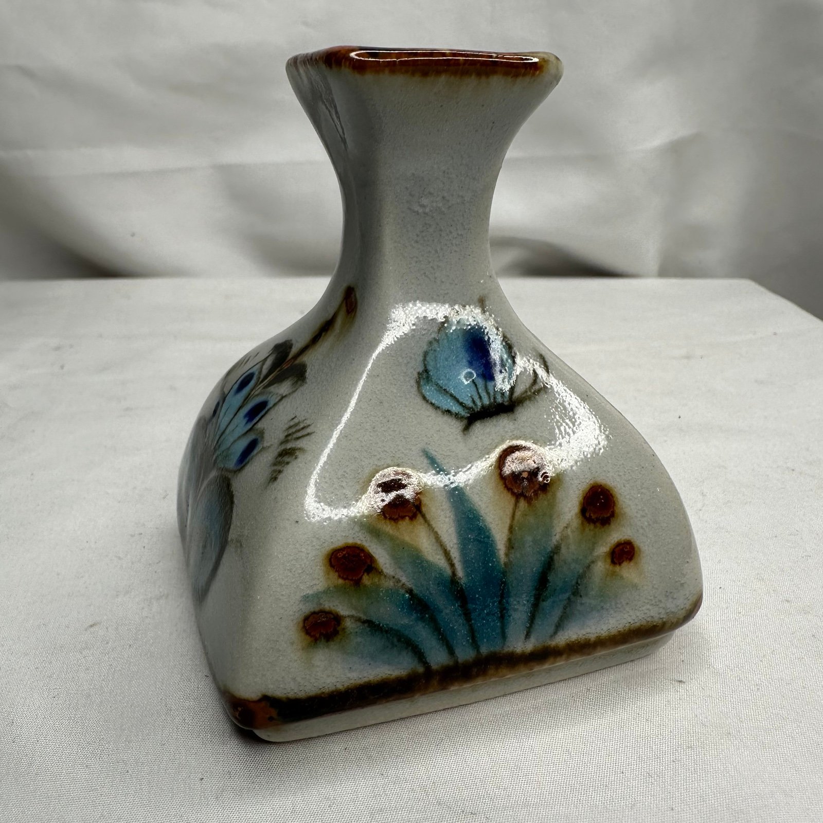 VTG Art Pottery Hand Painted Miniature Bud Vase Ken Edwards Tonala 3.5”