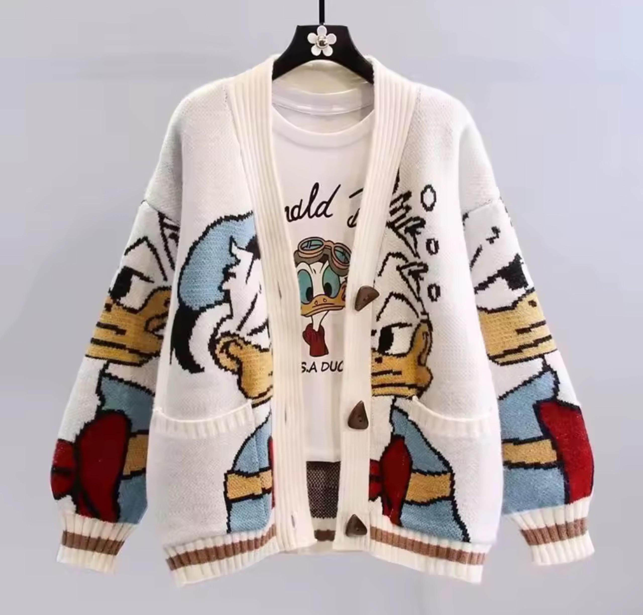 Disney Donald Duck Sweater Women's Loose Knit cardigan.