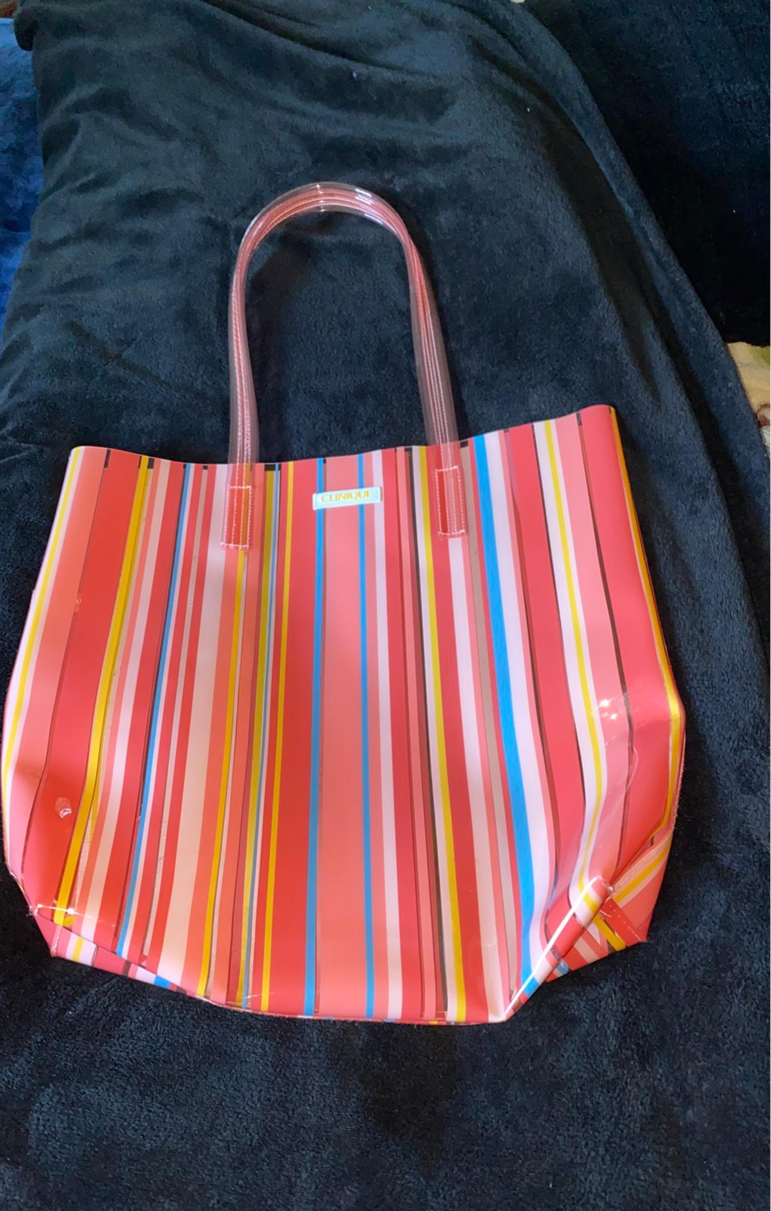 tote