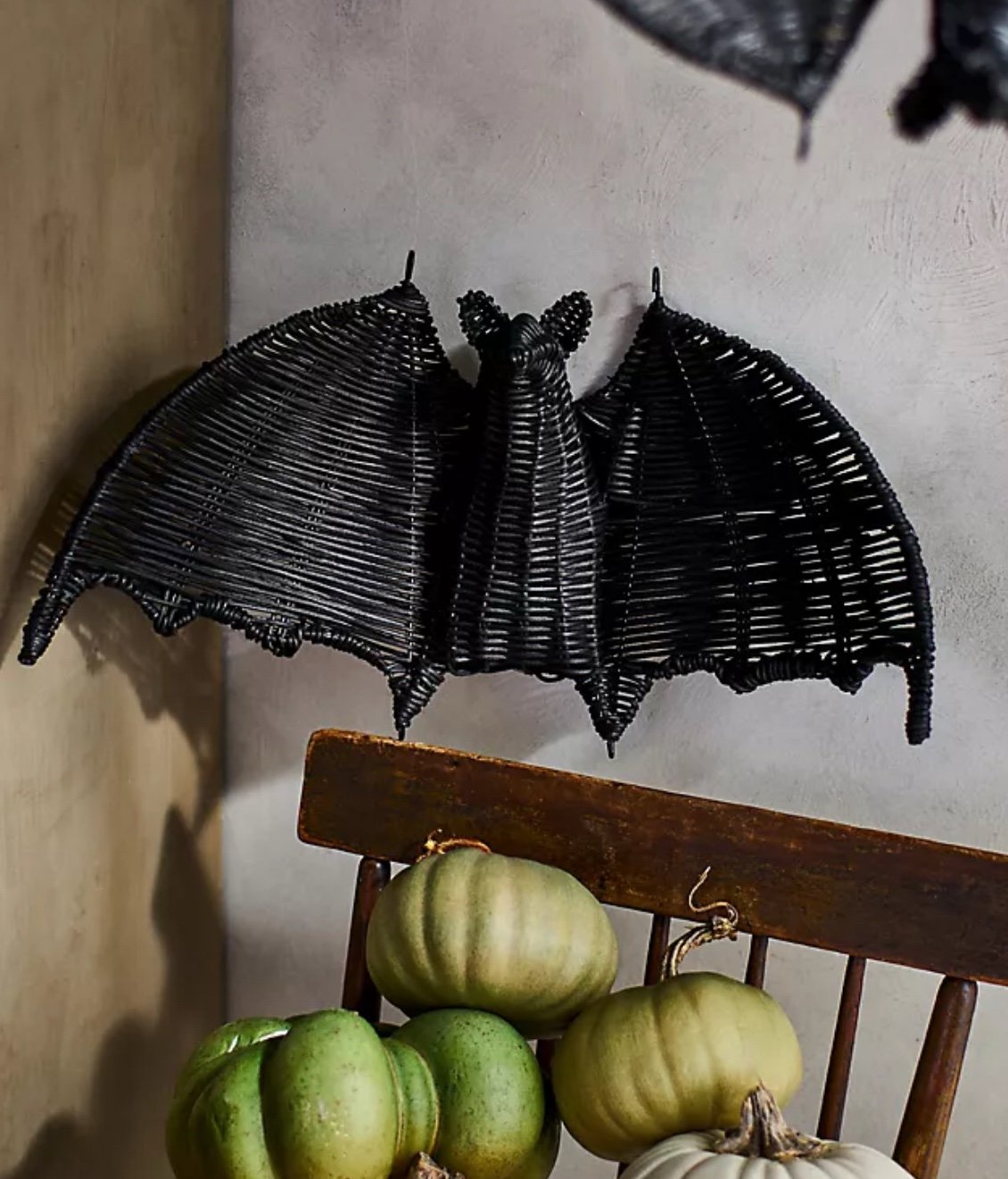 Halloween rattan bat
