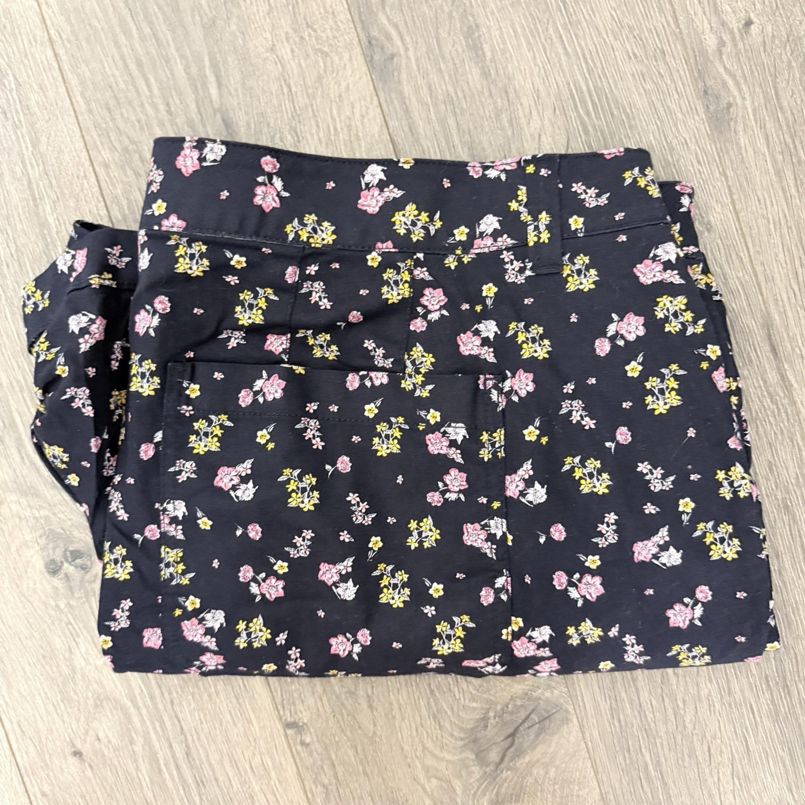 Lane Bryant Floral Women's Shorts Size 20