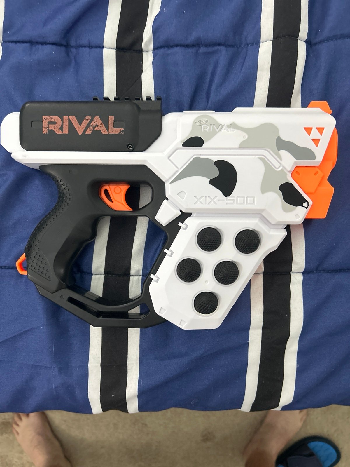 Nerf Rival XIX-500 blaster