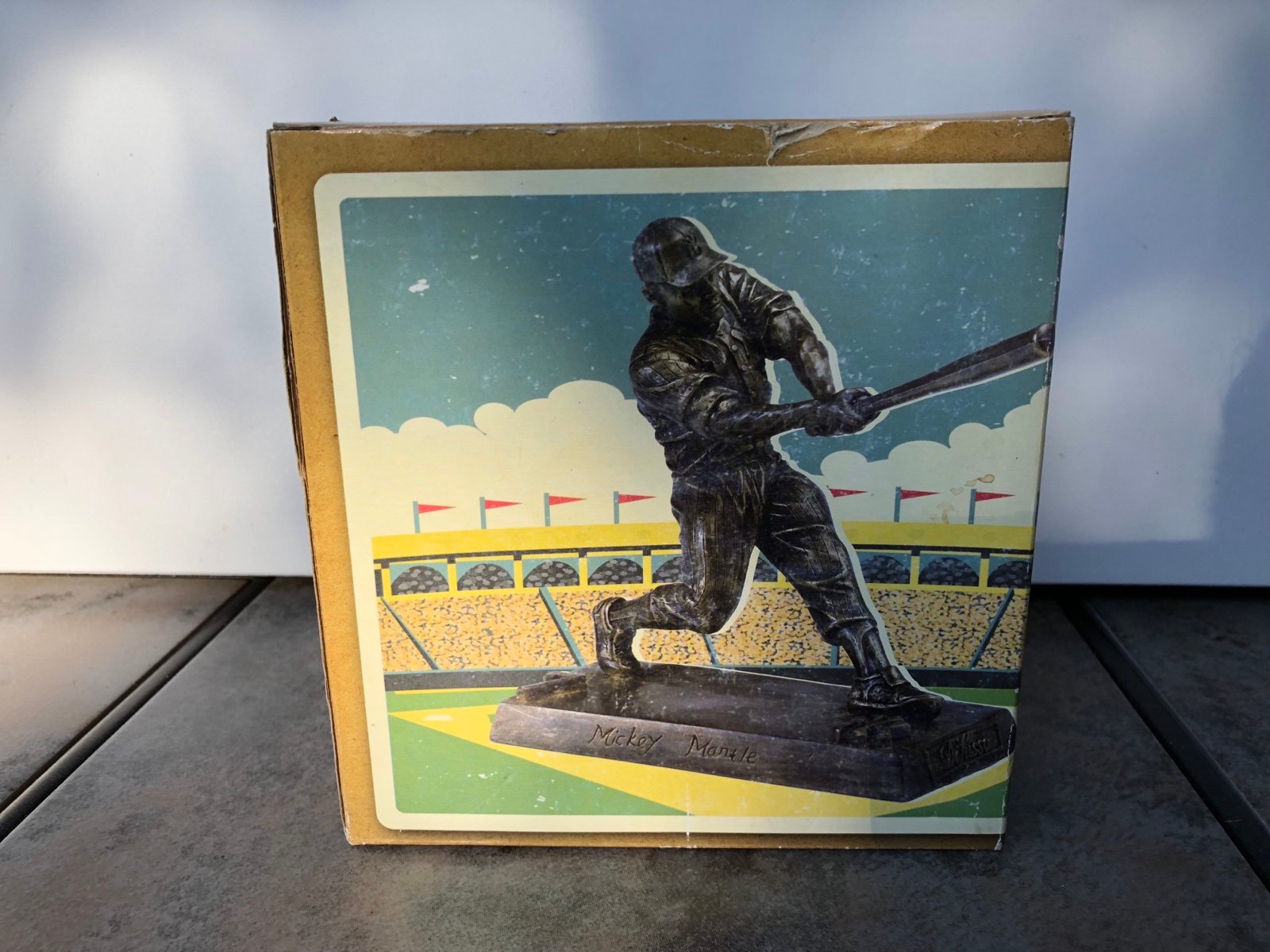Mickey Mantle New York Yankees Statue Monument Park DiLusso Deli 2006