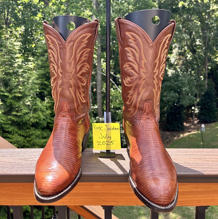 Tony Lama Peanut Brittle Teju Lizard Cowboy Boots in Men's Size 11EE