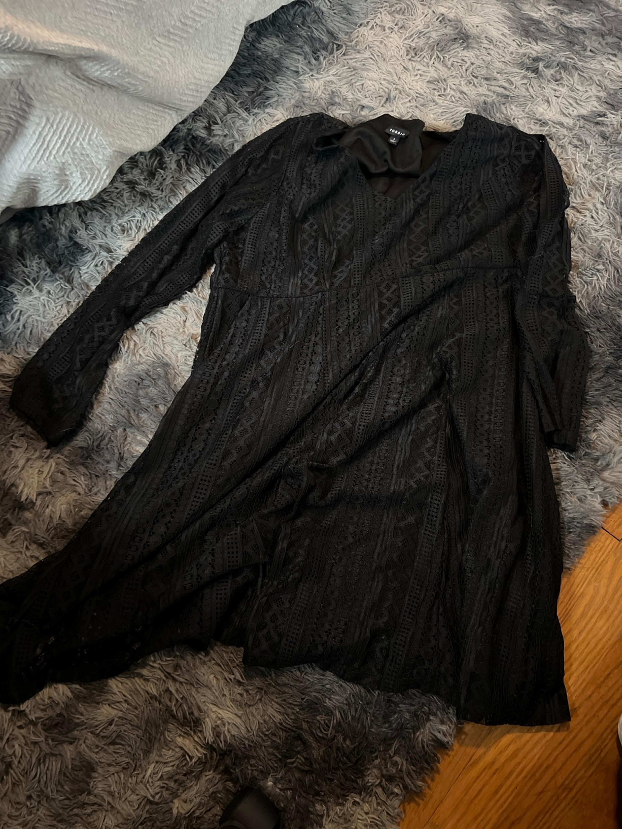 Torrid Black long sleeve lace overlay dress