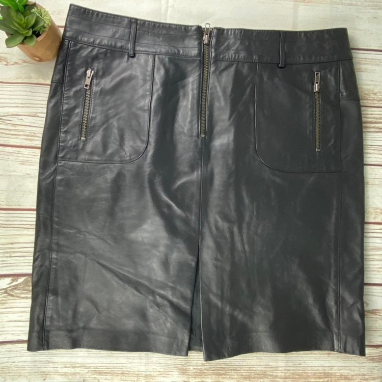 VS2 Genuine Leather Black Lamb Pencil Skirt